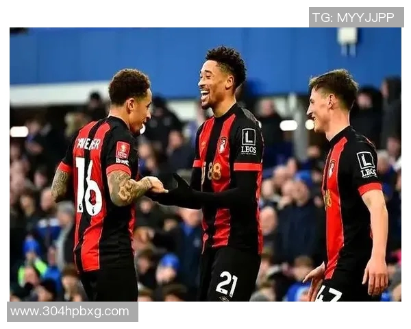 英超赛后深度分析重庆足球队与杭州足球队的实力对比与战术博弈 英超赛后深度分析重庆足球队与杭州足球队的实力对比与战术博弈